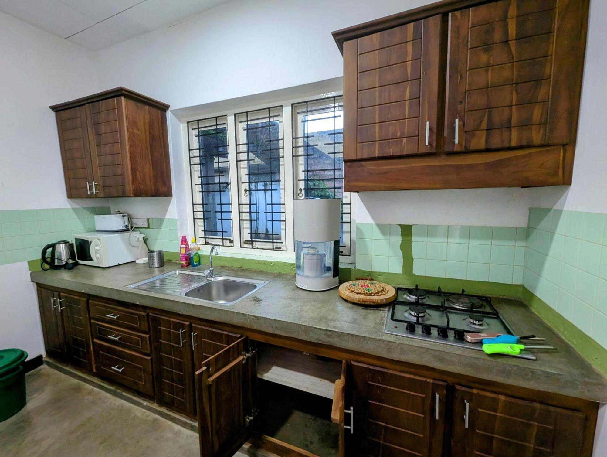 Costels Weligama Hostel Eksteriør bilde